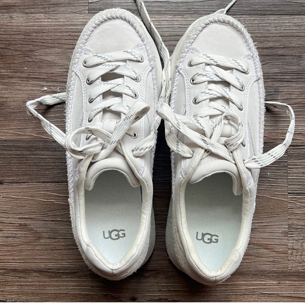 UGG Sneakers for @tlswanwood